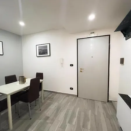 בית נופש Il Direzionale 80143